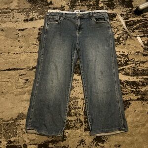 Low wasted baggy Jeans